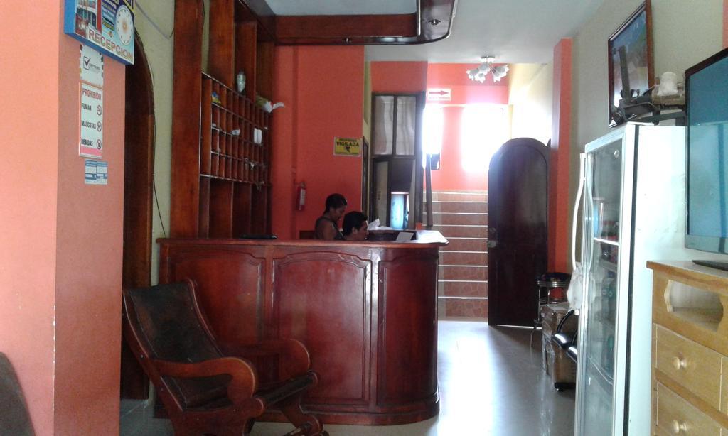 Hostal Jireh Тена Экстерьер фото