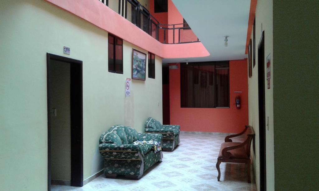 Hostal Jireh Тена Экстерьер фото