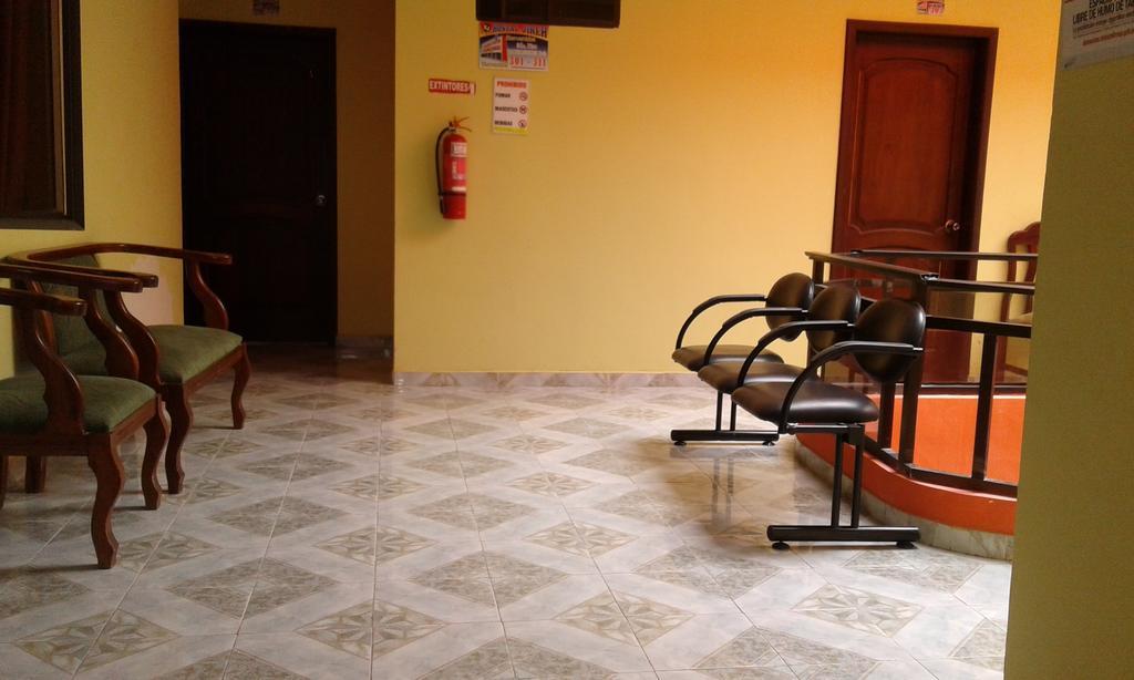 Hostal Jireh Тена Экстерьер фото